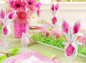 Pink & Green Easter Tablescape Idea