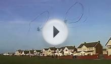 Flying 3 stunt kites at Once